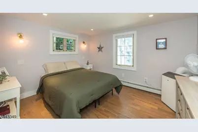 33 S Lakeside Ave, Jefferson Township, NJ 07849 - Photo 9