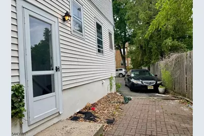 15 Walnut Pkwy #1, Montclair, NJ 07042 - Photo 13