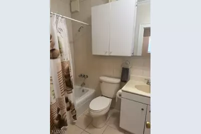 68 Lake Ave #2, Clifton, NJ 07011 - Photo 5
