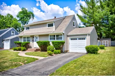 448 Warfield Rd, North Plainfield, NJ 07063 - Photo 3