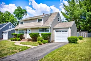 448 Warfield Rd, North Plainfield, NJ 07063 - Photo 3
