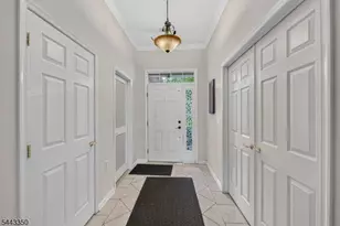 14 Daulton Dr, Franklin Township, NJ 08873 - Photo 7