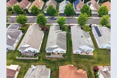 14 Daulton Dr, Franklin Township, NJ 08873 - Photo 21
