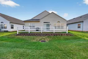 14 Daulton Dr, Franklin Township, NJ 08873 - Photo 17