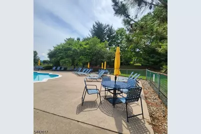 18 Ridgedale Dr, Clinton Township, NJ 08801 - Photo 23