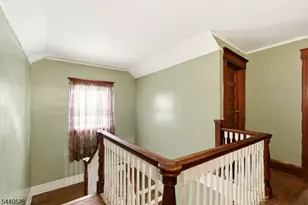 569 Berkeley Ave, Orange, NJ 07050 - Photo 35