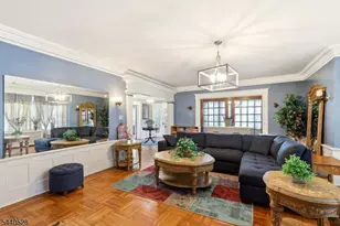 569 Berkeley Ave, Orange, NJ 07050 - Photo 13