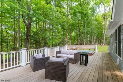 901 Evergreen Ln, Stillwater, NJ 07860 - Photo 9