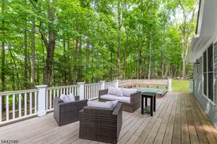 901 Evergreen Ln, Stillwater, NJ 07860 - Photo 9