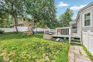 48 Lake Dr E, Wayne, NJ 07470 - Photo 29