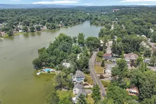 48 Lake Dr E, Wayne, NJ 07470 - Photo 37