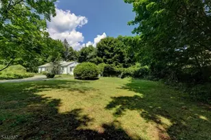 1 Welch Rd, Ringwood, NJ 07456 - Photo 5