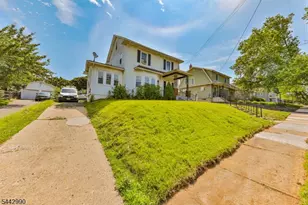 205 Pennsylvania Ave, Pohatcong Township, NJ 08865 - Photo 5