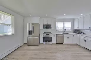 205 Pennsylvania Ave, Pohatcong Township, NJ 08865 - Photo 23
