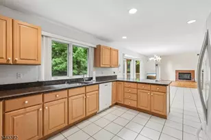 54 Church Ln, Wayne, NJ 07470 - Photo 19
