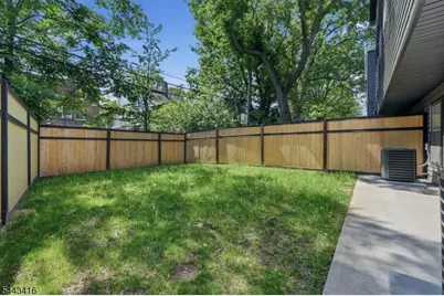130 N 17th St, East Orange, NJ 07017 - Photo 43