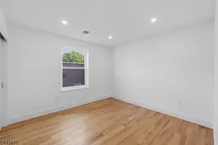 130 N 17th St, East Orange, NJ 07017 - Photo 35