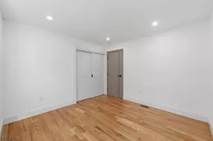 130 N 17th St, East Orange, NJ 07017 - Photo 15