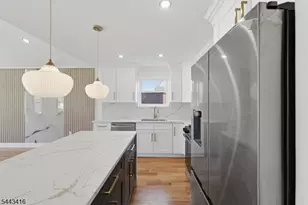 130 N 17th St, East Orange, NJ 07017 - Photo 31
