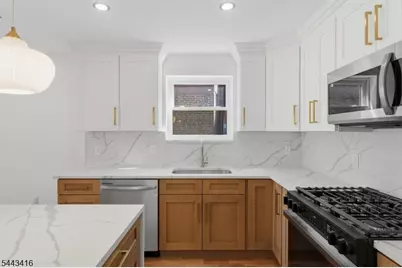 130 N 17th St, East Orange, NJ 07017 - Photo 13
