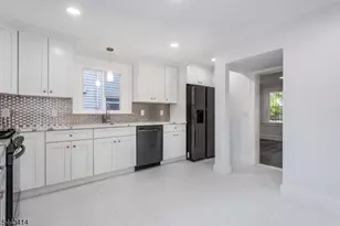 57 Goldsmith Ave, Newark, NJ 07112 - Photo 5