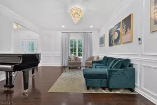 722 County Rd 579, Raritan Township, NJ 08822 - Photo 7