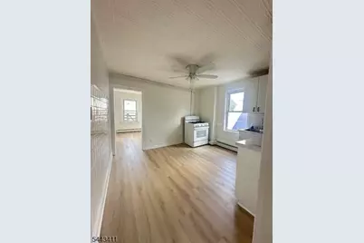 115 Columbus Pl #3, Roselle Park, NJ 07204 - Photo 9