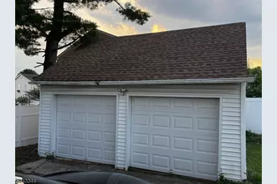 1320 Liberty Ave, Union Township, NJ 07083 - Photo 17
