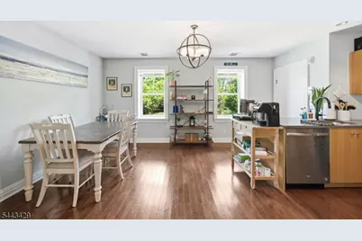 52 Elm St, Morristown, NJ 07960 - Photo 11