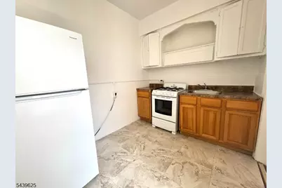 55 Randolph Place Unit #300, Orange, NJ 07079 - Photo 11