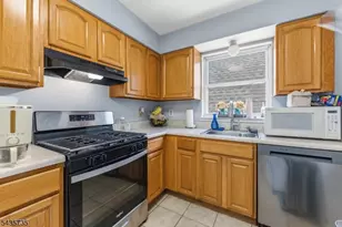 56 Vincent St, Newark, NJ 07105 - Photo 25