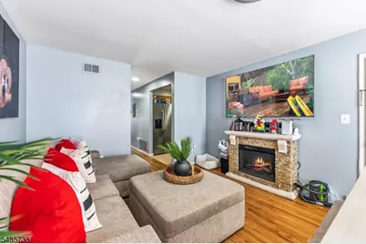 56 Vincent St, Newark, NJ 07105 - Photo 3