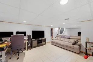 198 Cornell Ave, Rahway, NJ 07065 - Photo 29