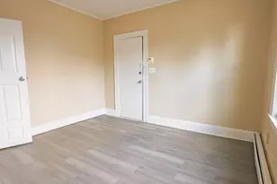 1010 Kilsyth Rd, Elizabeth, NJ 07208 - Photo 3