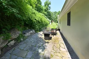 919 Wall St, Stillwater, NJ 07860 - Photo 19