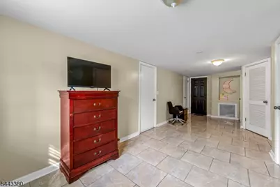 701 Denninger Rd, North Plainfield, NJ 07063 - Photo 15