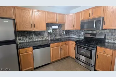 180 Whisper Way, Roxbury Township, NJ 07852 - Photo 9