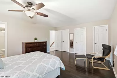 81 Canterberry Cir, Raritan Township, NJ 08822 - Photo 17