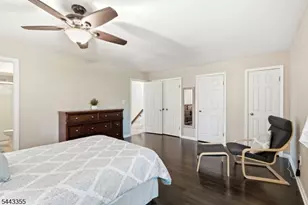 81 Canterberry Cir, Raritan Township, NJ 08822 - Photo 17