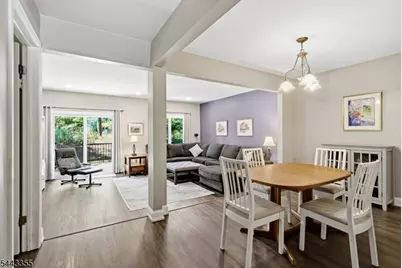 81 Canterberry Cir, Raritan Township, NJ 08822 - Photo 11