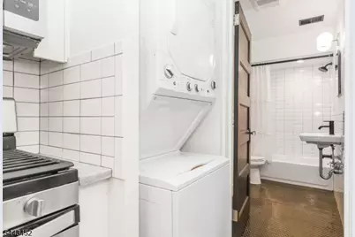 159 Forest St #2, Montclair, NJ 07042 - Photo 13
