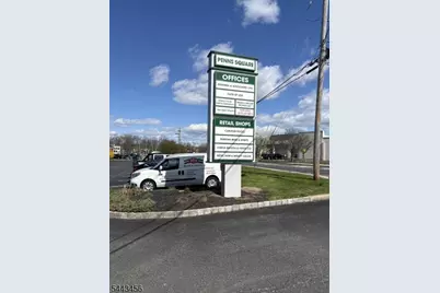 14 Commerce St, Raritan Township, NJ 08822 - Photo 3