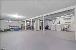 46 Daka Ct, Bloomfield, NJ 07003 - Photo 17