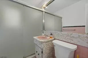 46 Daka Ct, Bloomfield, NJ 07003 - Photo 9