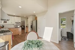 12 Mountain View St, Hamburg, NJ 07419 - Photo 15