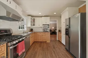 12 Mountain View St, Hamburg, NJ 07419 - Photo 13