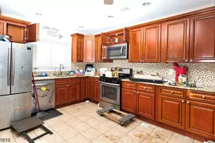 824 Chestnut St, Roselle, NJ 07203 - Photo 13