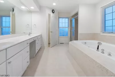 3 Manchur Ct, Raritan Township, NJ 08822 - Photo 33