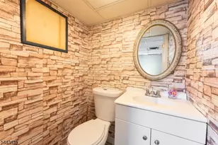 605 Linden Ave, Teaneck Township, NJ 07666 - Photo 13