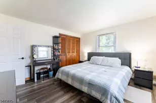 605 Linden Ave, Teaneck Township, NJ 07666 - Photo 11